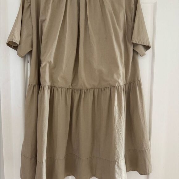 COS Oversized Tiered Dress 6 - Picture 7 of 9